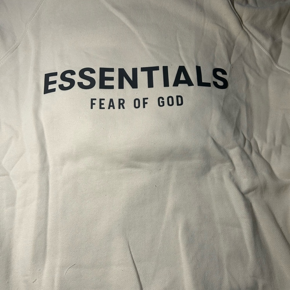 Essential hoodie